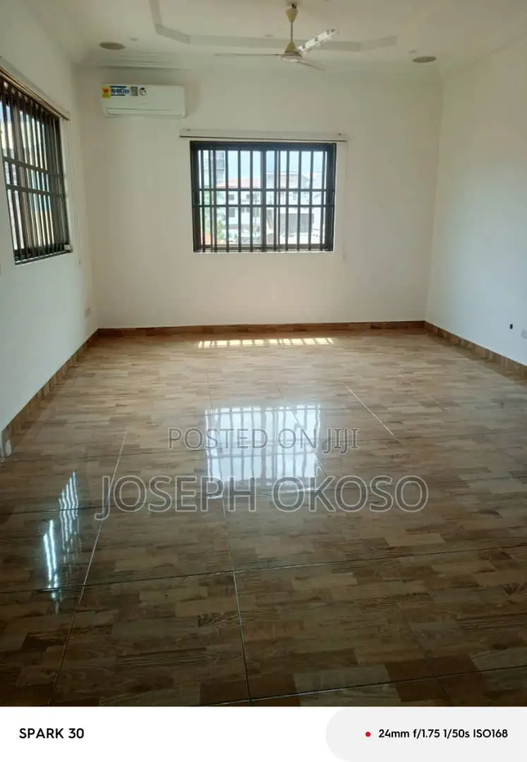 5bdrm Mansion in Little Rock Consult, Dzorwulu for rent
