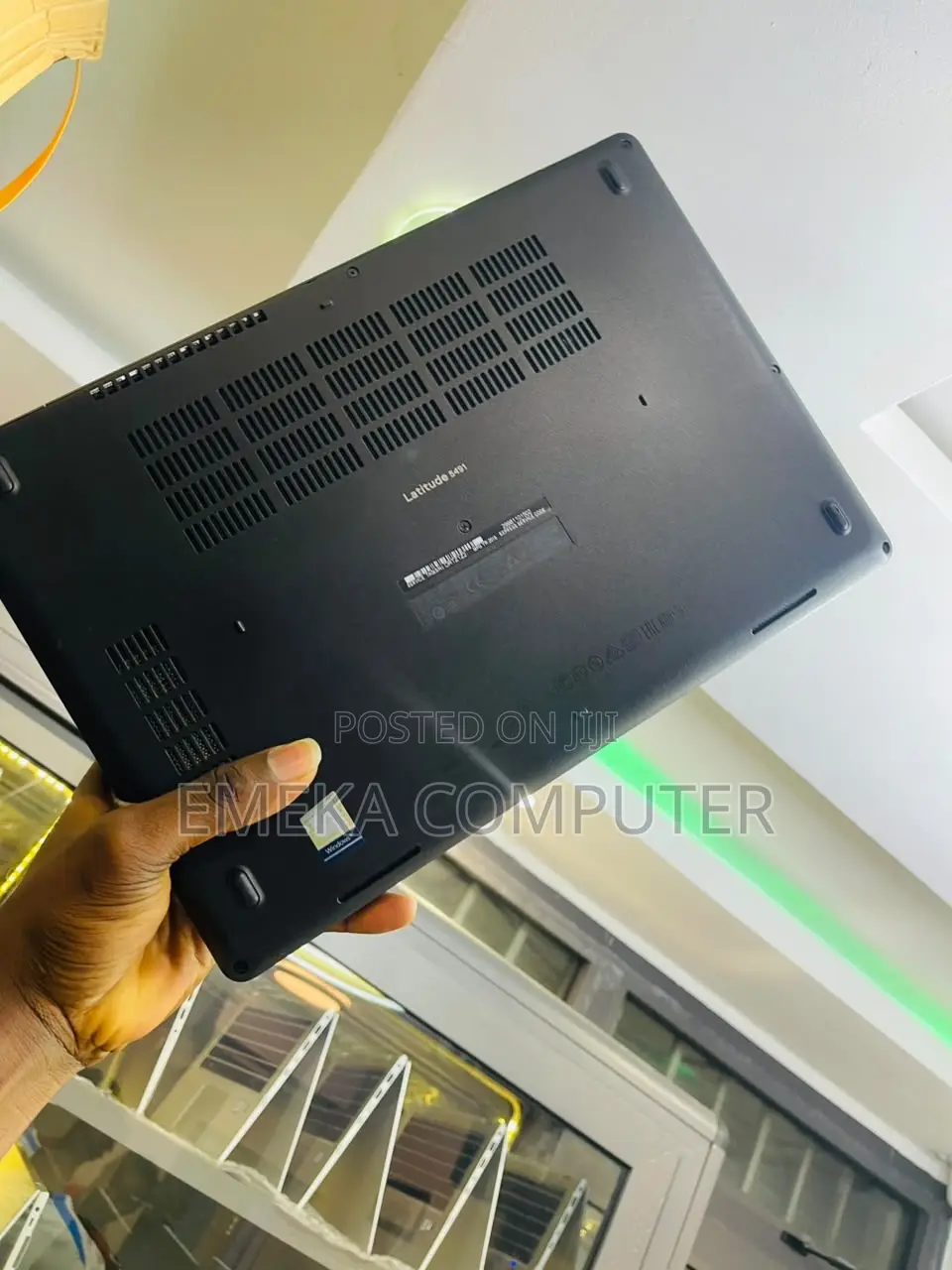Laptop Dell Latitude 5491 8GB Intel Core i5 SSD 256GB