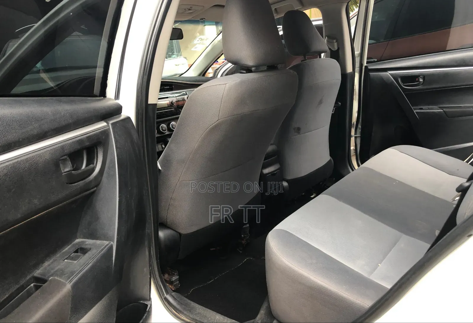 Toyota Corolla 2015 White