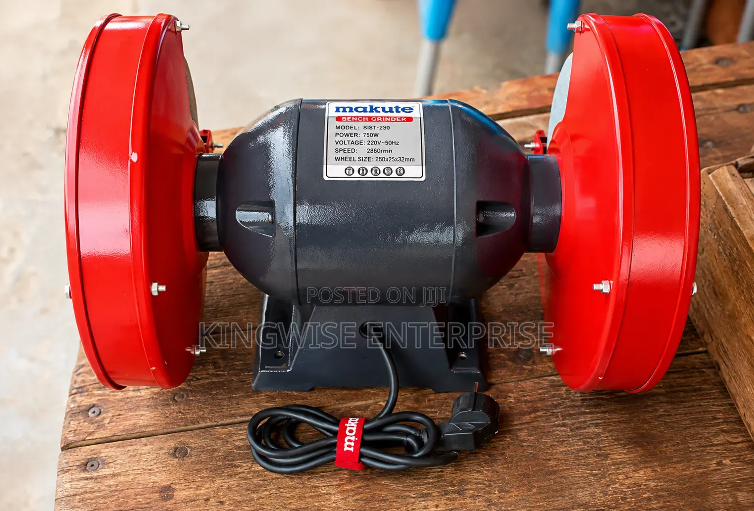 Makute SIST-250 Bench Grinder