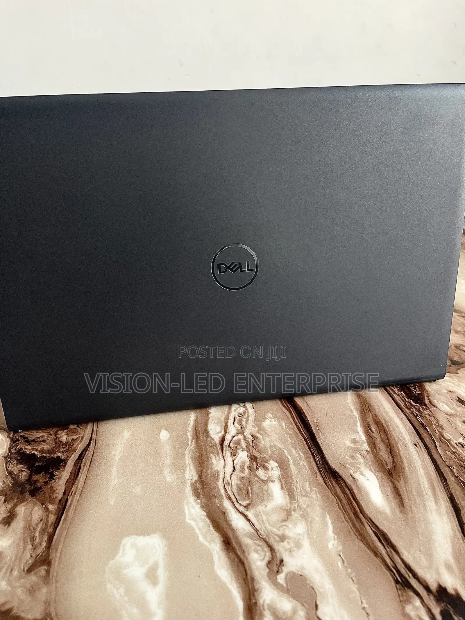 New Laptop Dell Inspiron 15 16GB AMD Ryzen 7 SSD 1T