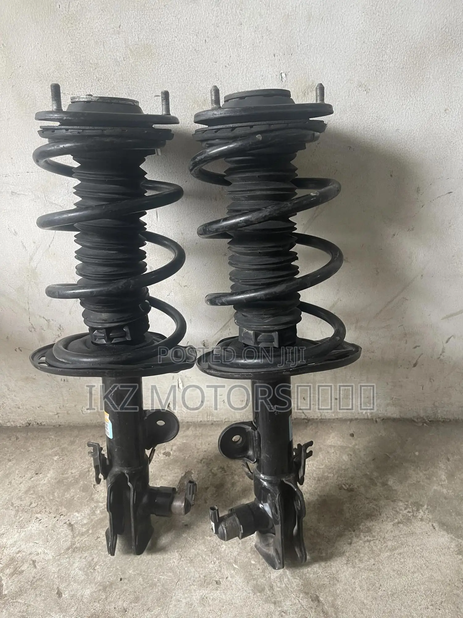 Lexus Nx 300/350h/Nx200t Front Shocks Absorber