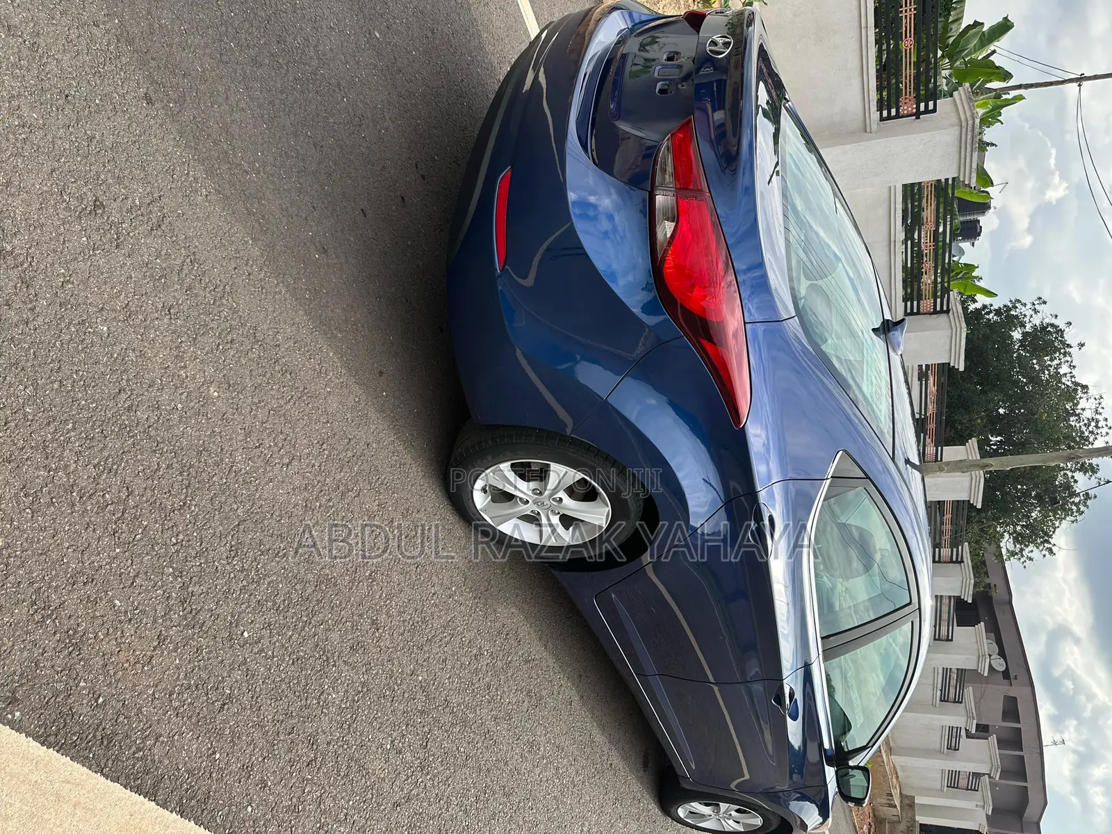 Hyundai Elantra SE Sedan FWD (1.8L 4cyl 6A) 2016 Blue