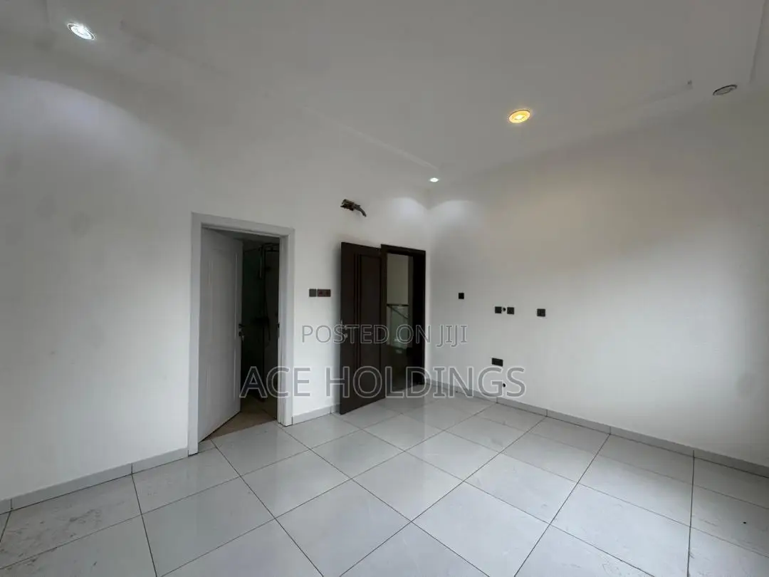 4bdrm House in East Legon Hills for sale