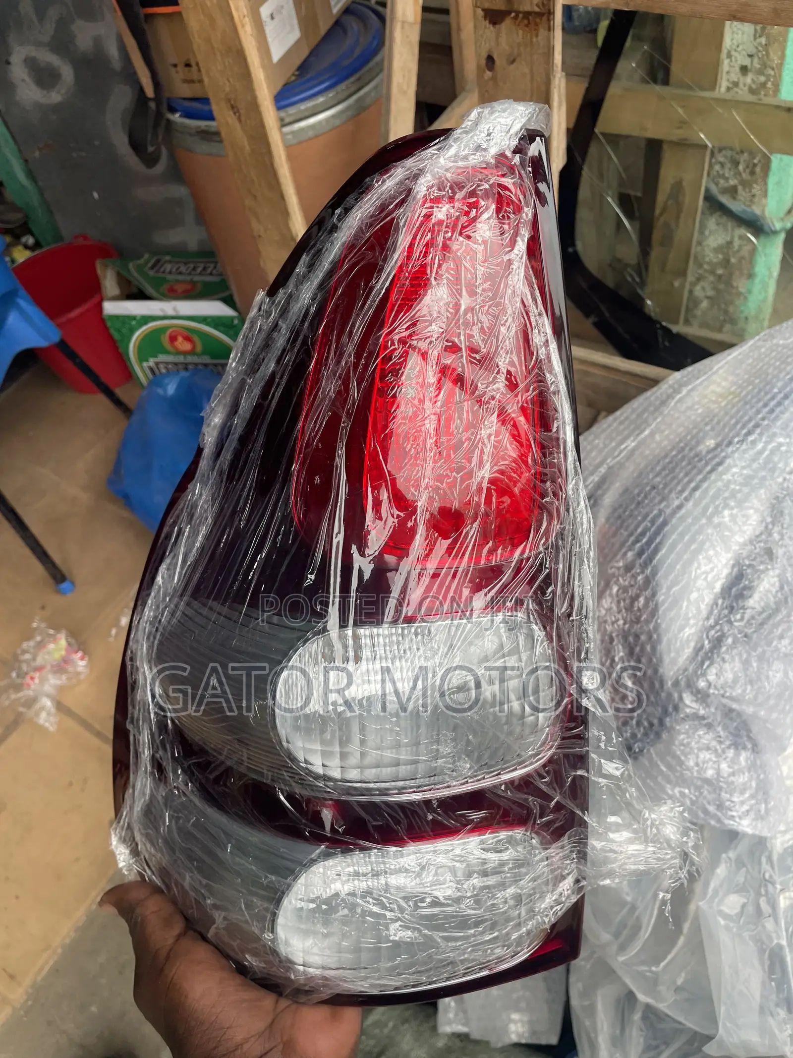 Landcruiser Prado 2003 2004 2005 2006 2007 2008 2009 Tail Light (Pair)