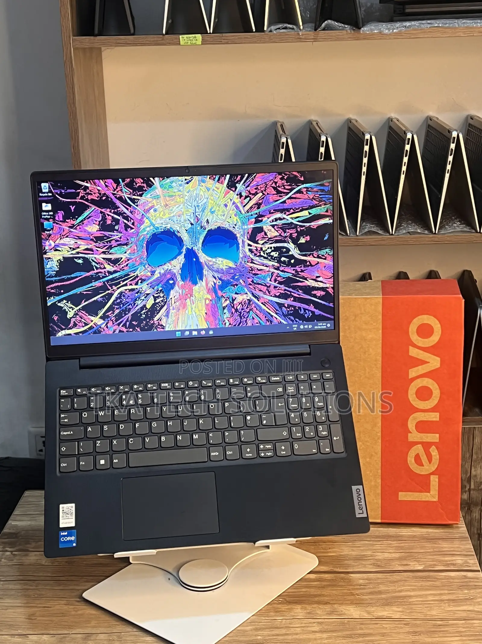 Laptop Lenovo V15 16GB Intel Core i5 SSD 512GB