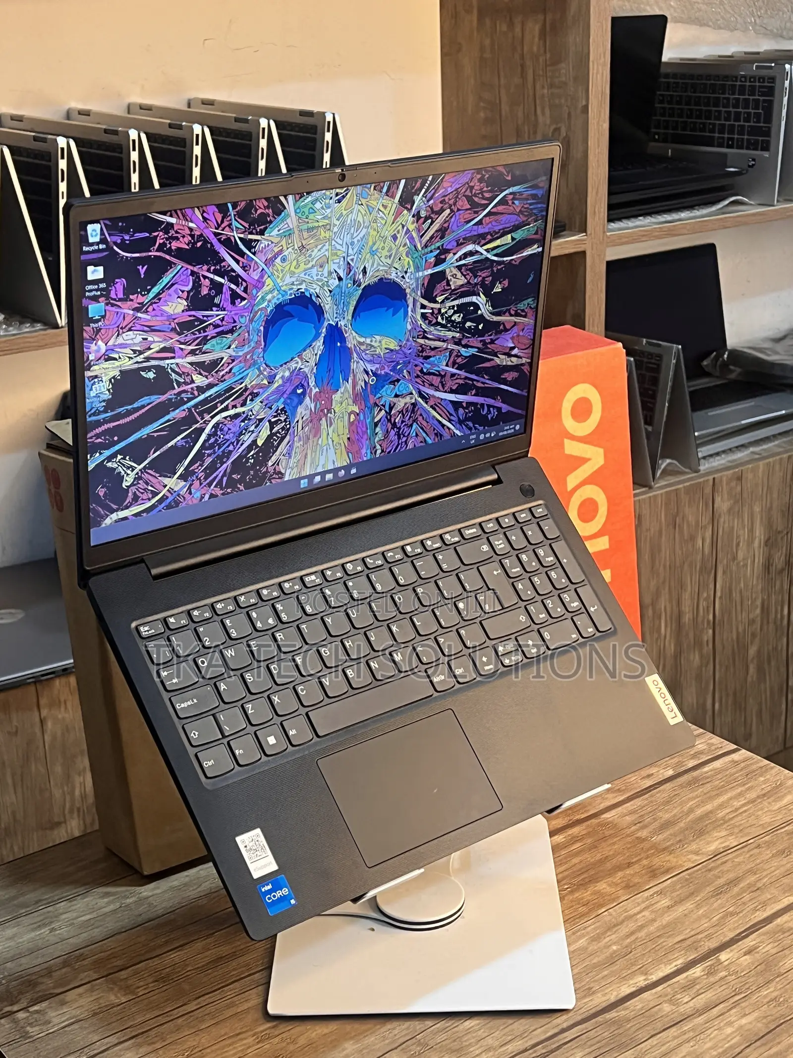 Laptop Lenovo V15 16GB Intel Core i5 SSD 512GB