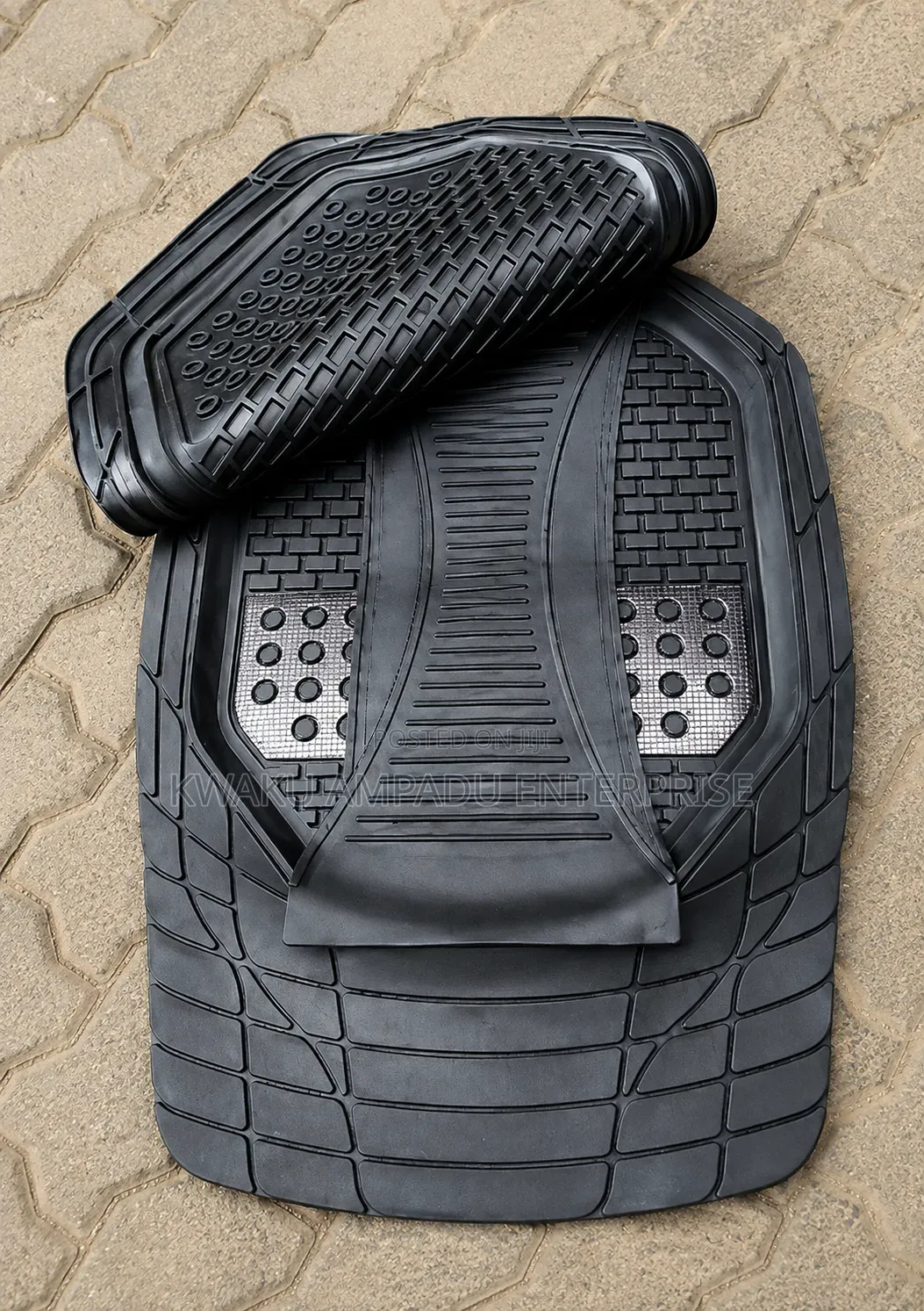 Shinning Floor Mat