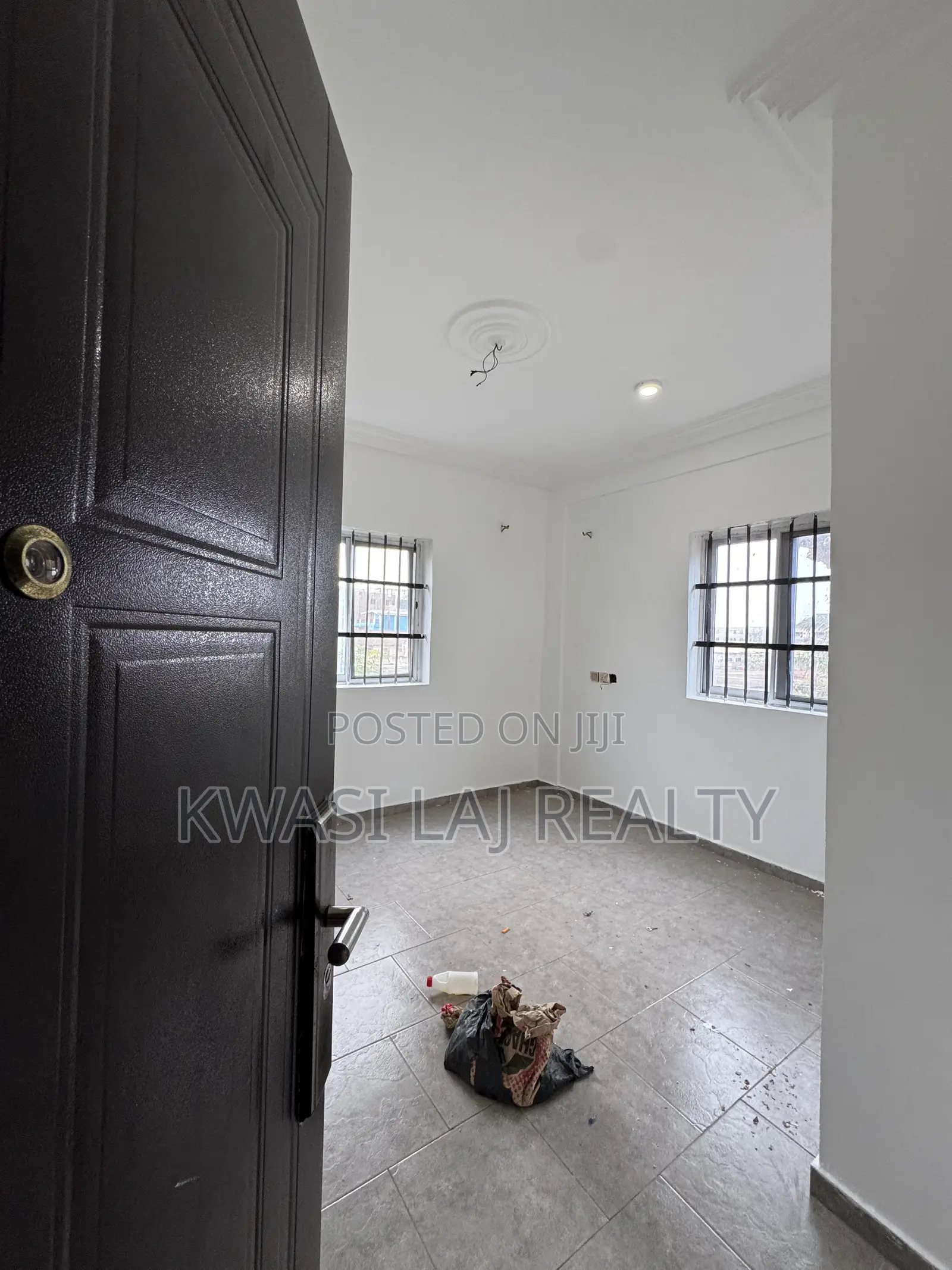 2bdrm Apartment in Whitecross, Weija for rent