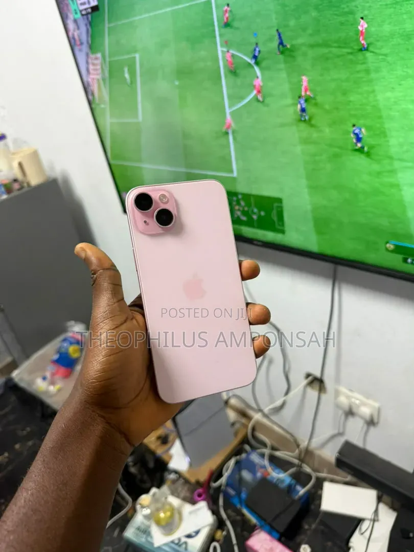 Apple iPhone 15 Plus 128 GB Pink