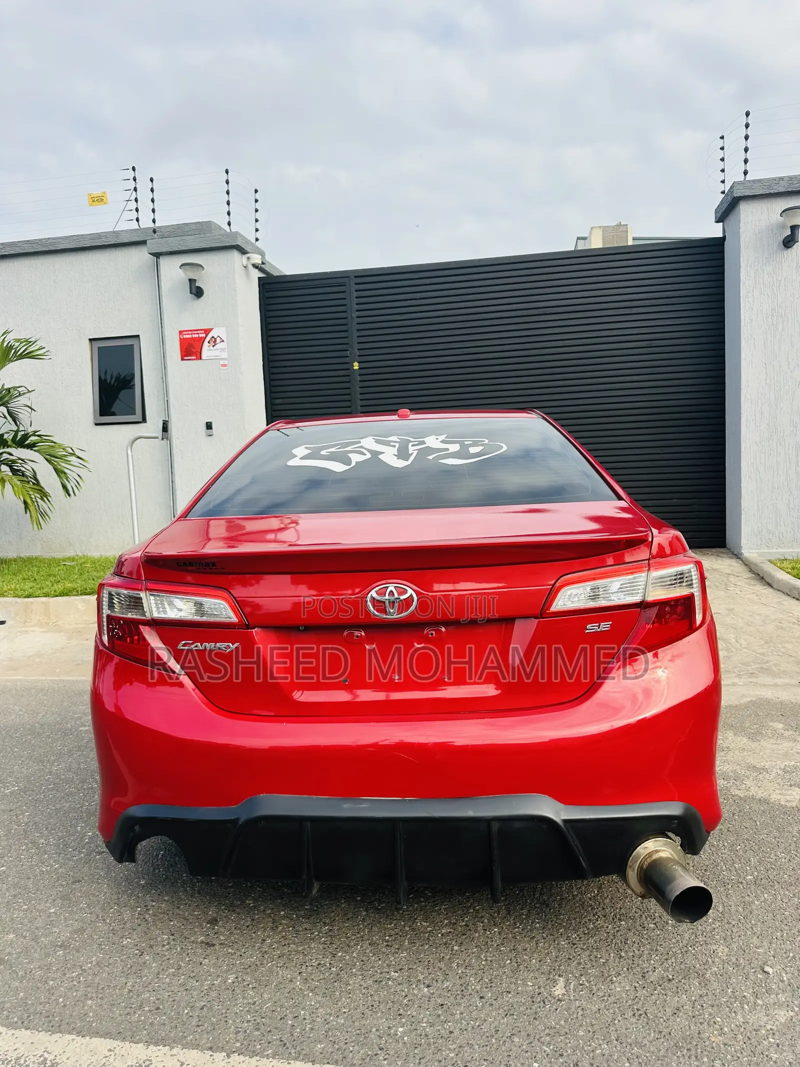 Toyota Camry SE Sport 4dr Sedan w/Prod. End 11/13 (2.5L 4cyl 6A) 2014
