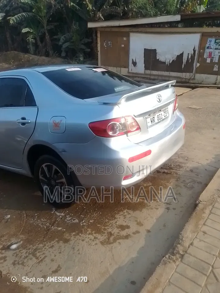 Toyota Corolla 2016 Silver