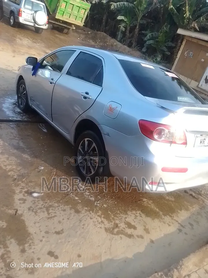 Toyota Corolla 2016 Silver
