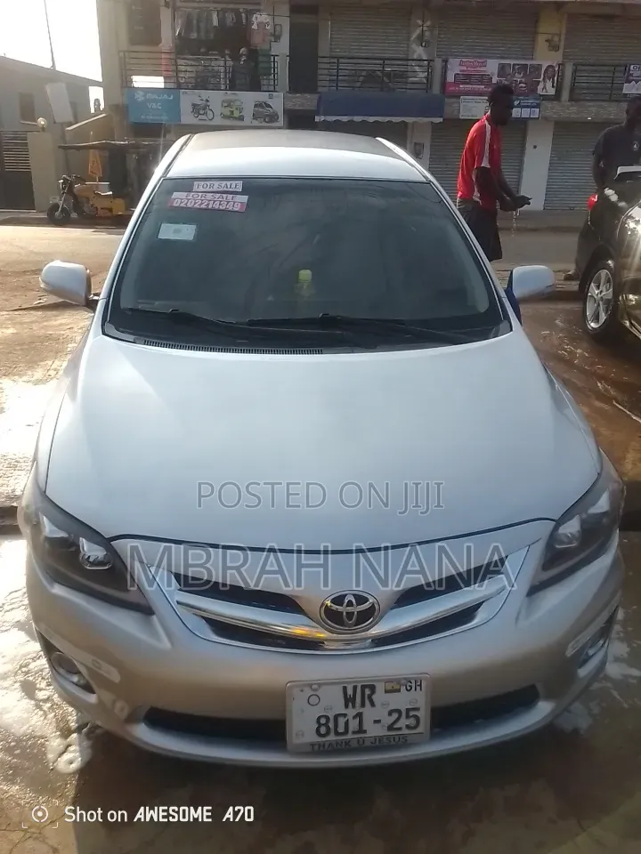 Toyota Corolla 2016 Silver