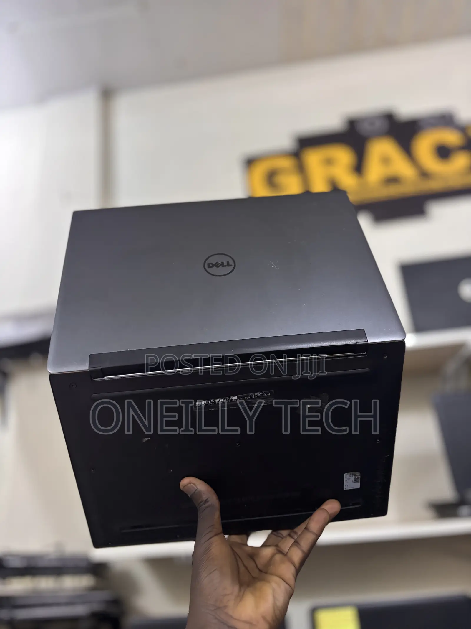 Laptop Dell Latitude 13 7370 8GB Intel Core M SSD 256GB