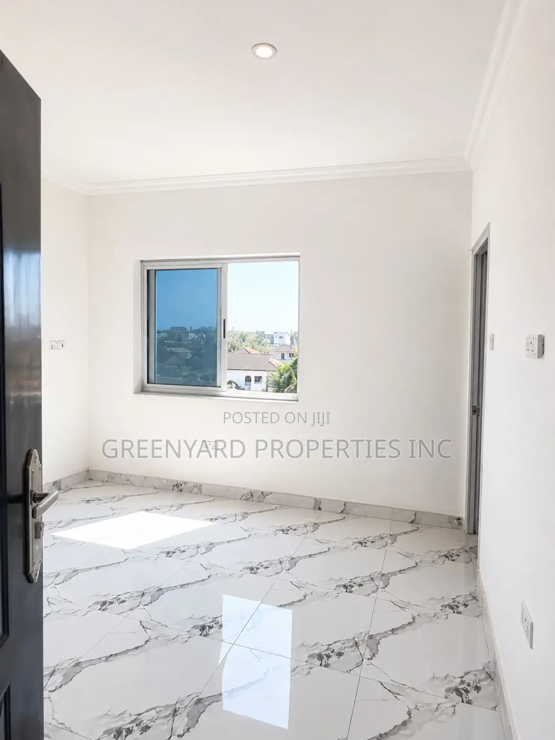 1bdrm Apartment in A&C Mall, East Legon for rent