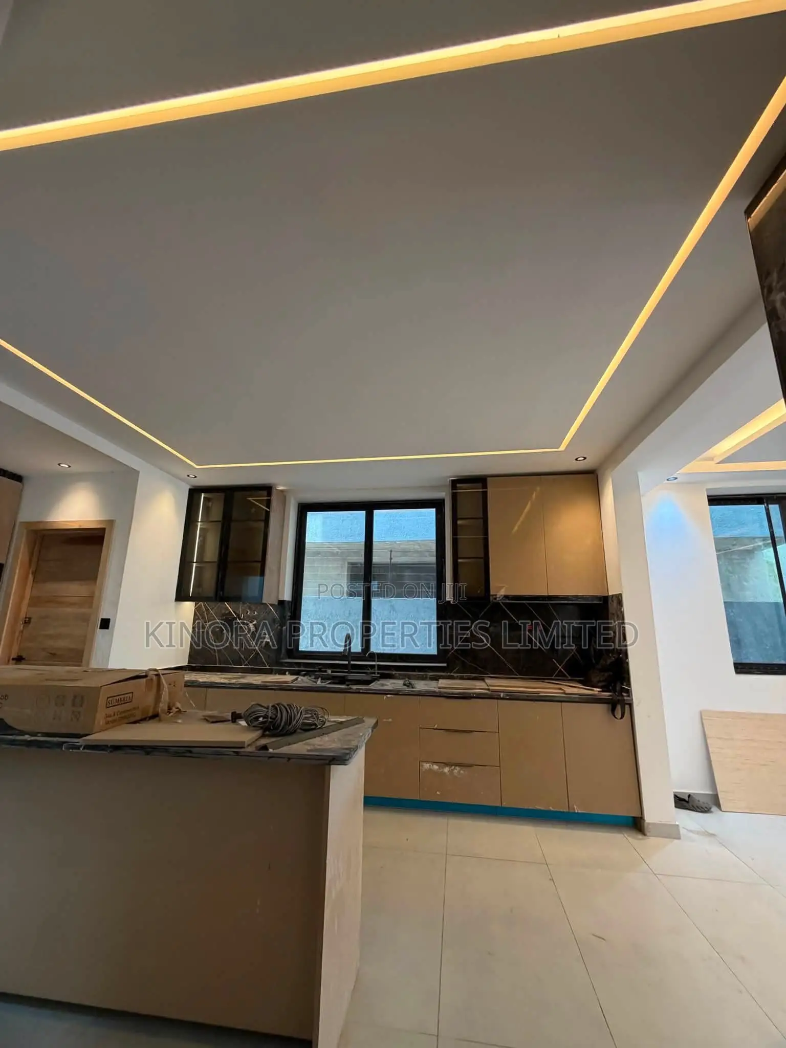 5bdrm Duplex in North Legon for sale