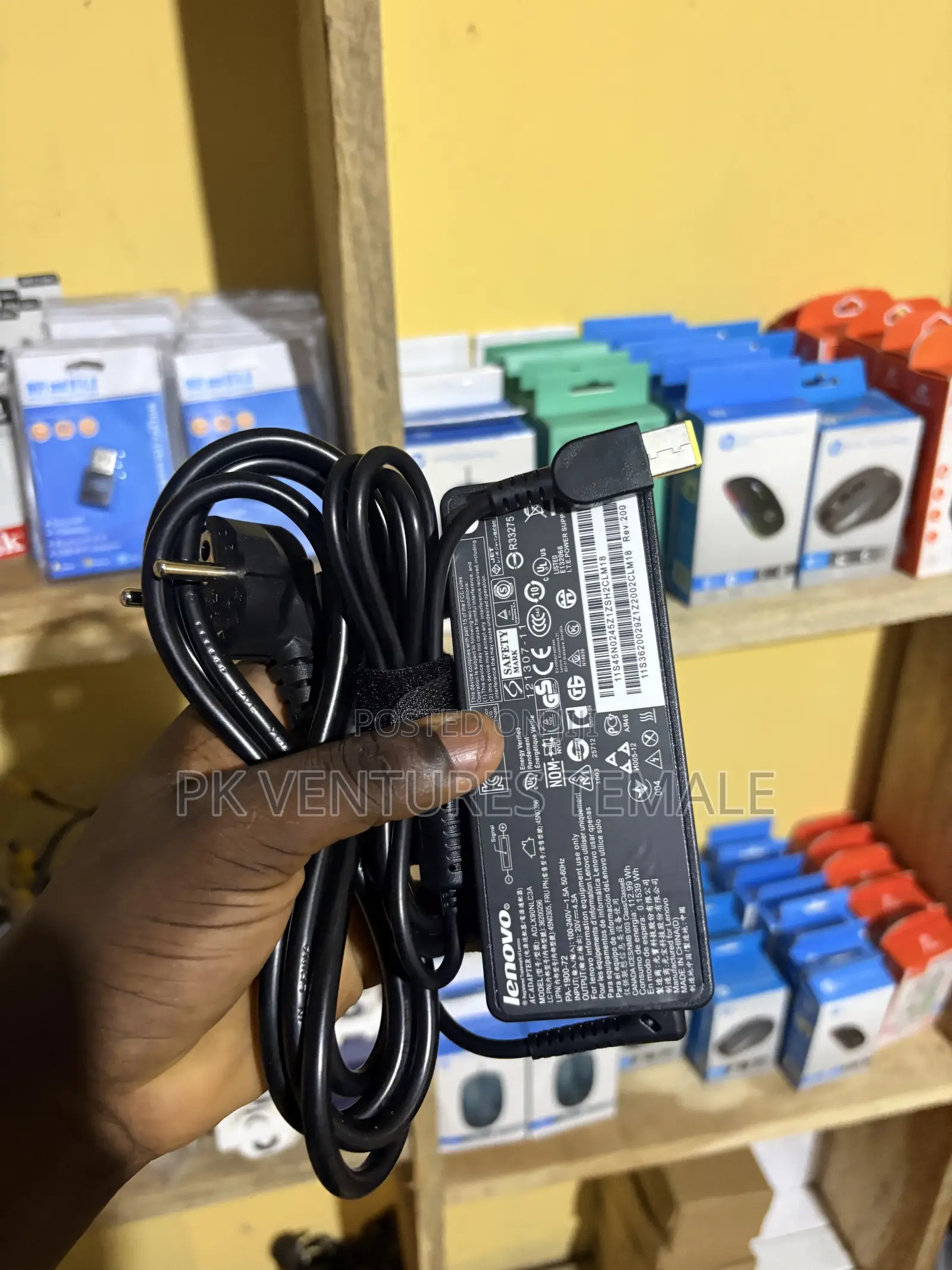 HP, Dell, Toshiba and Lenovo Normal Charger