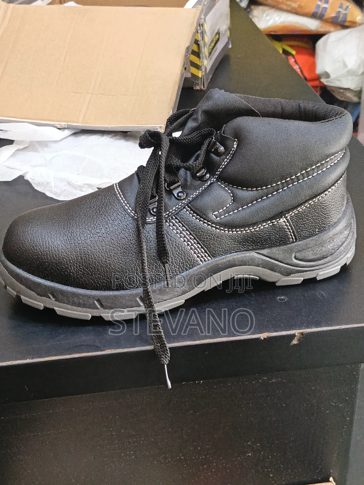 Delta Safety Boot