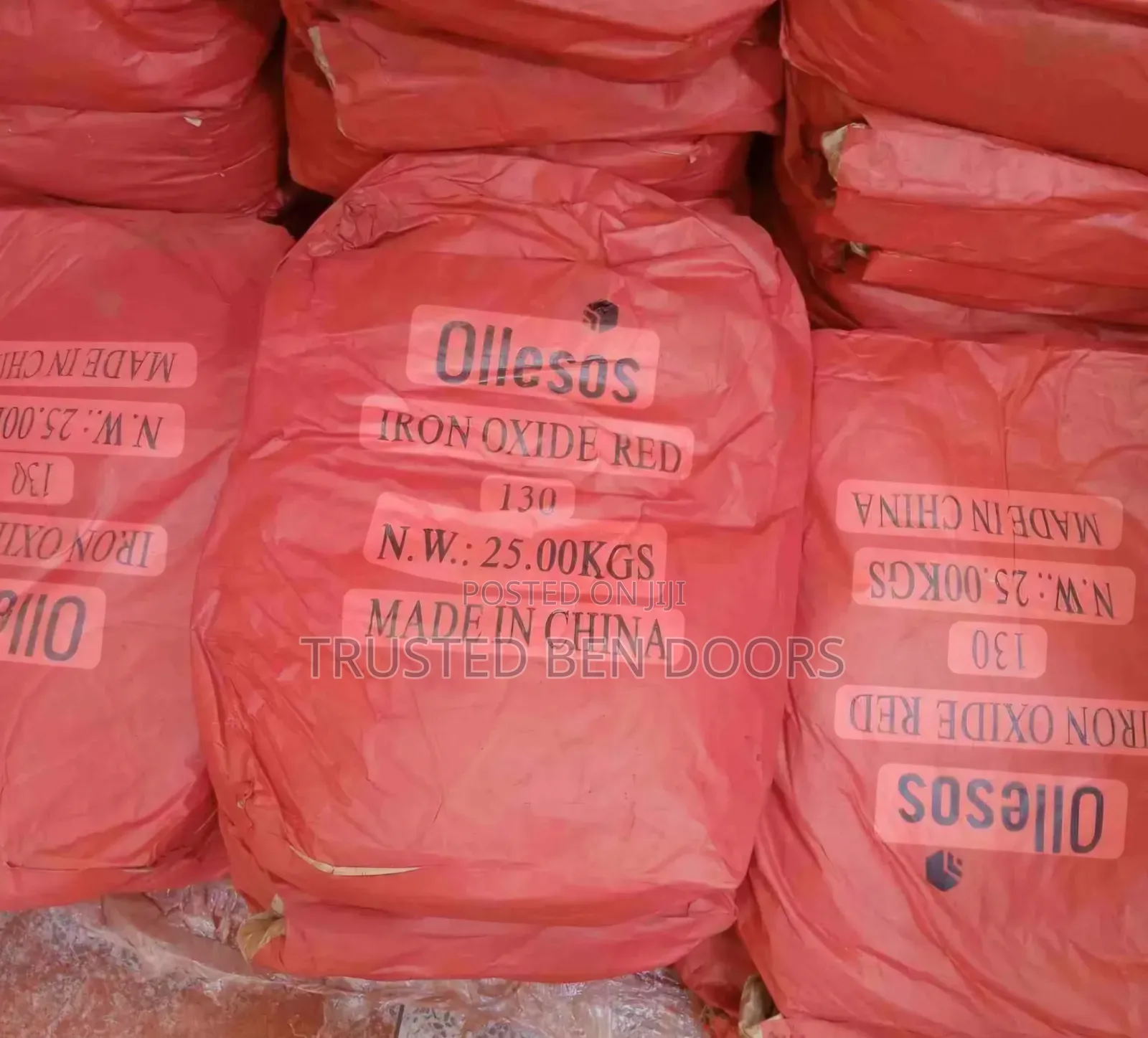 Red Iron Oxide Pigment Color for Construction and Paint [Bulk Sales]