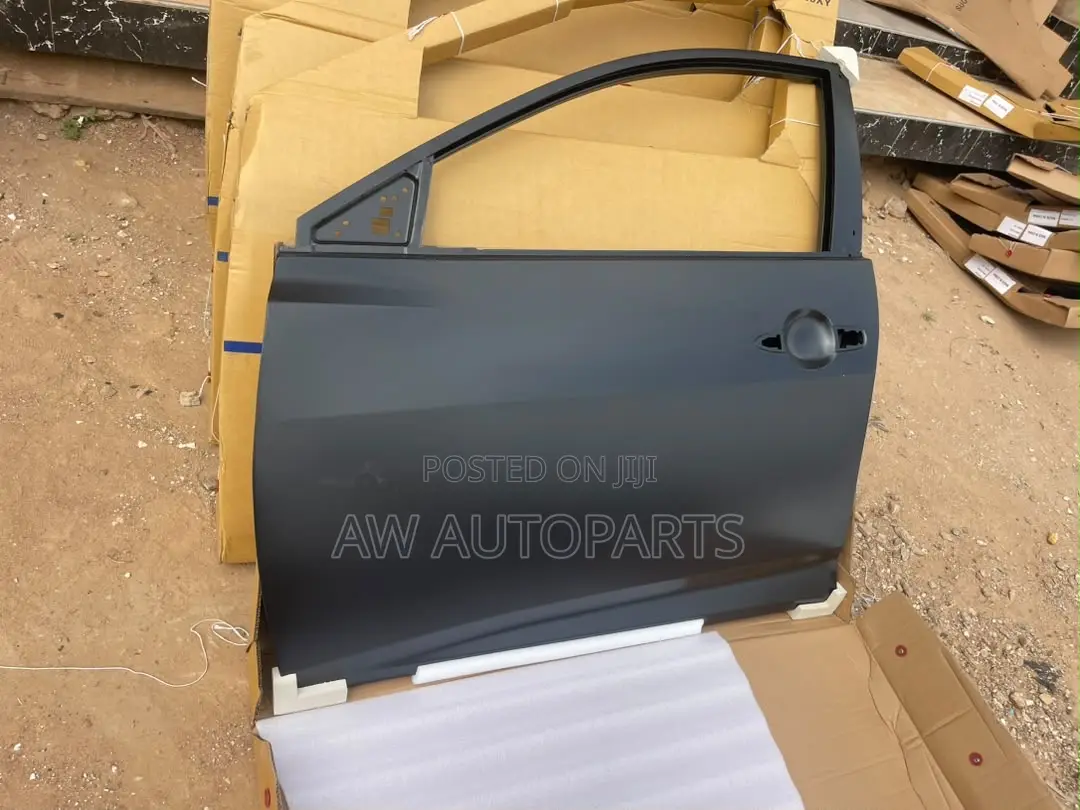 Nissan Sentra 2020-2024 Door