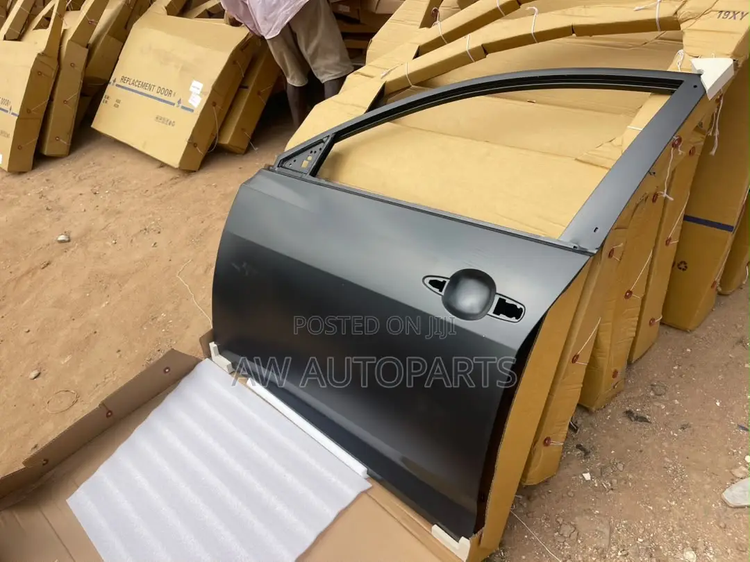 Nissan Sentra 2020-2024 Door