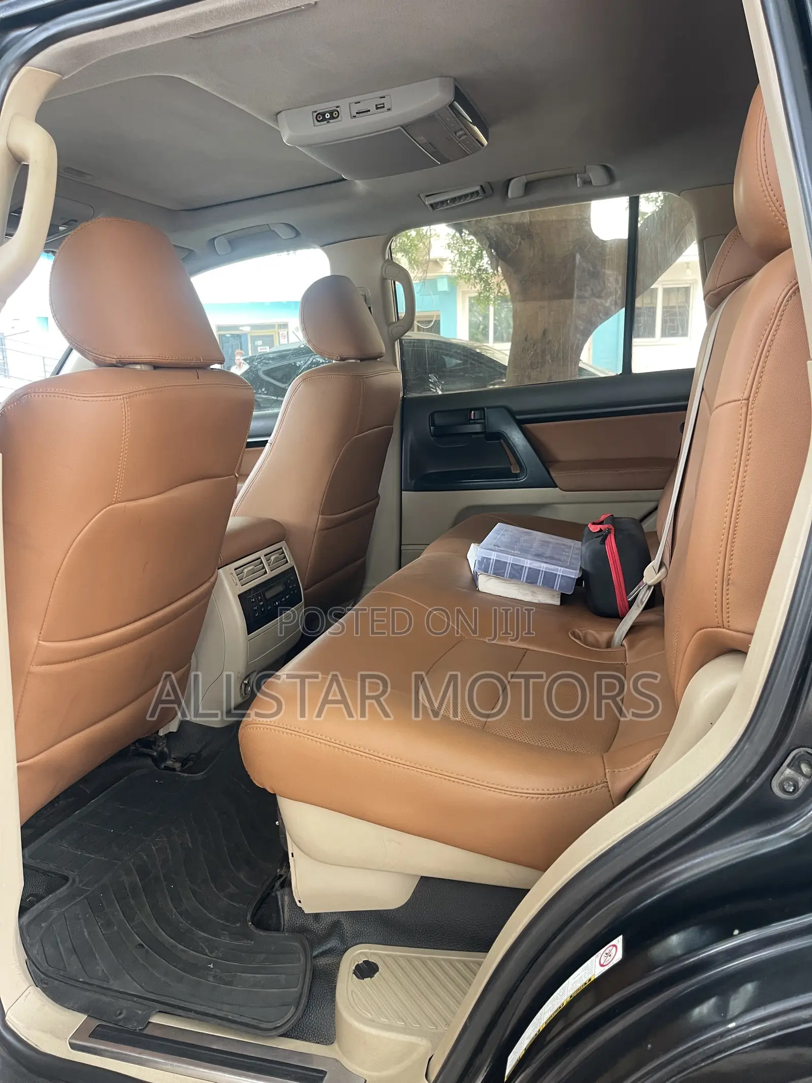 Toyota Land Cruiser 4.5 V8 DSL 2015 Black