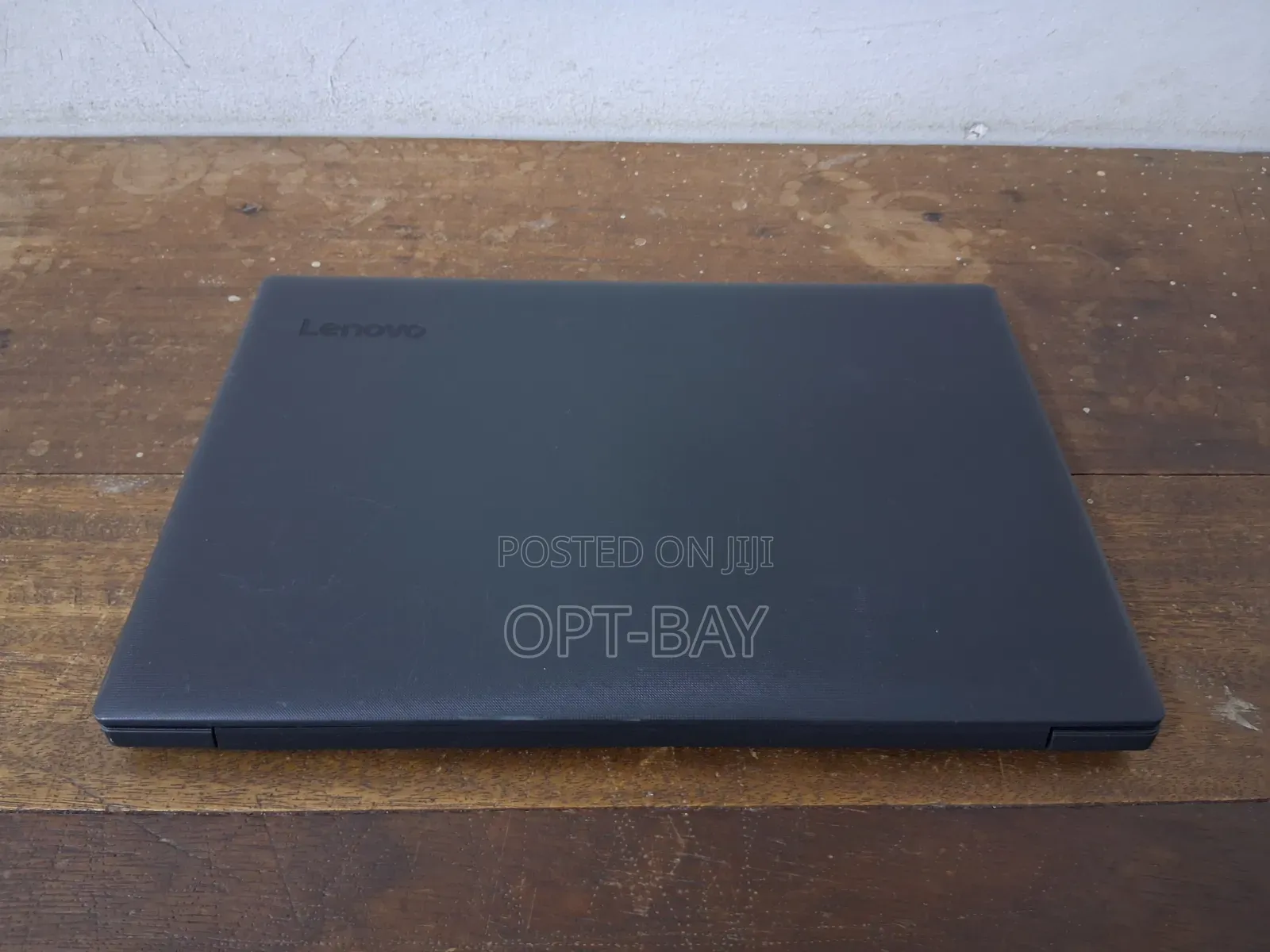 Laptop Lenovo IdeaPad 100 8GB Intel Core i5 HDD+SSD 500GB