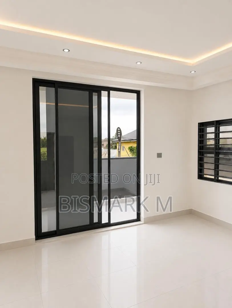 3bdrm House in Lakeside Estate, Ashaley Botwe for sale