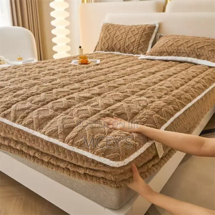 Double Sizes Fitted Bedsheets