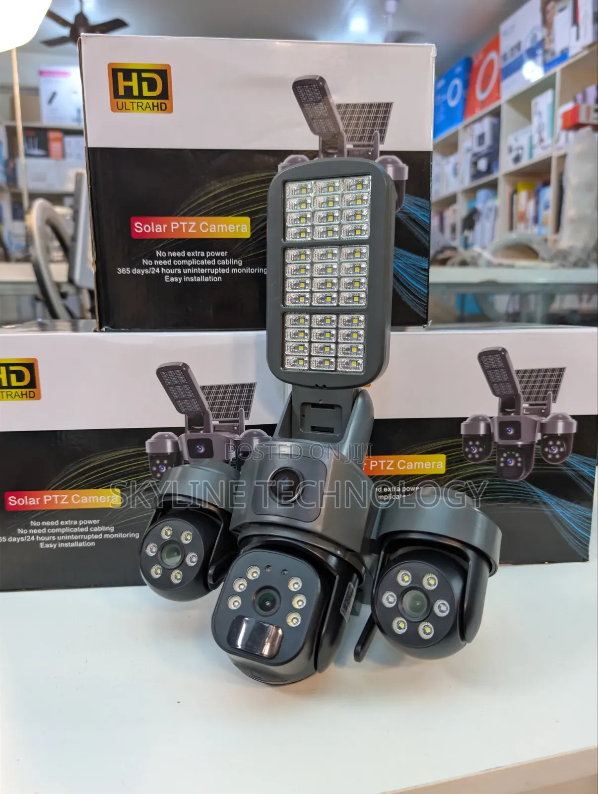 3 Lens High Quality 4G Camera With Solar
