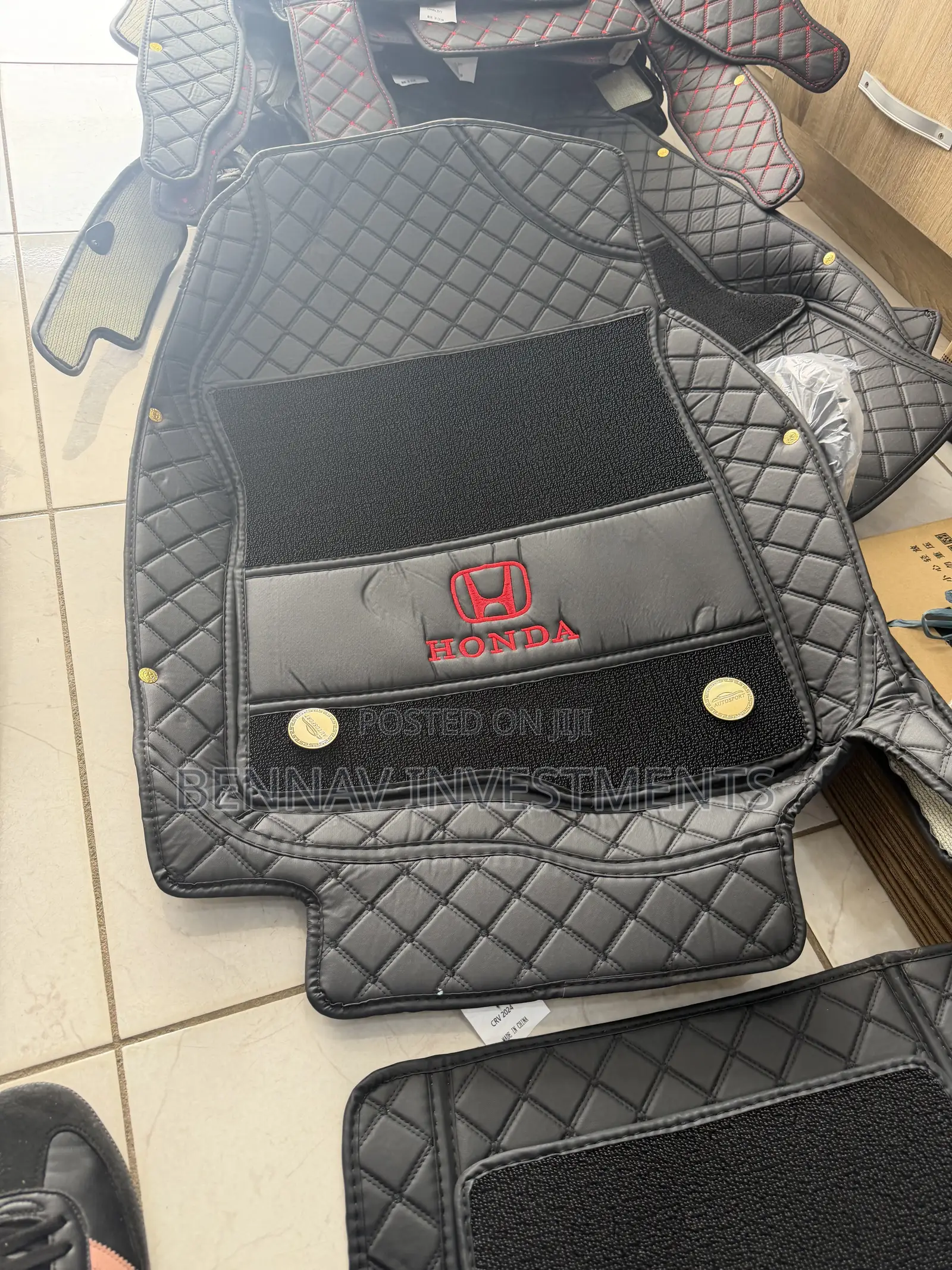 Honda CR-V 2023 to 2026 5D Premium Leather Floor Mat/Carpet