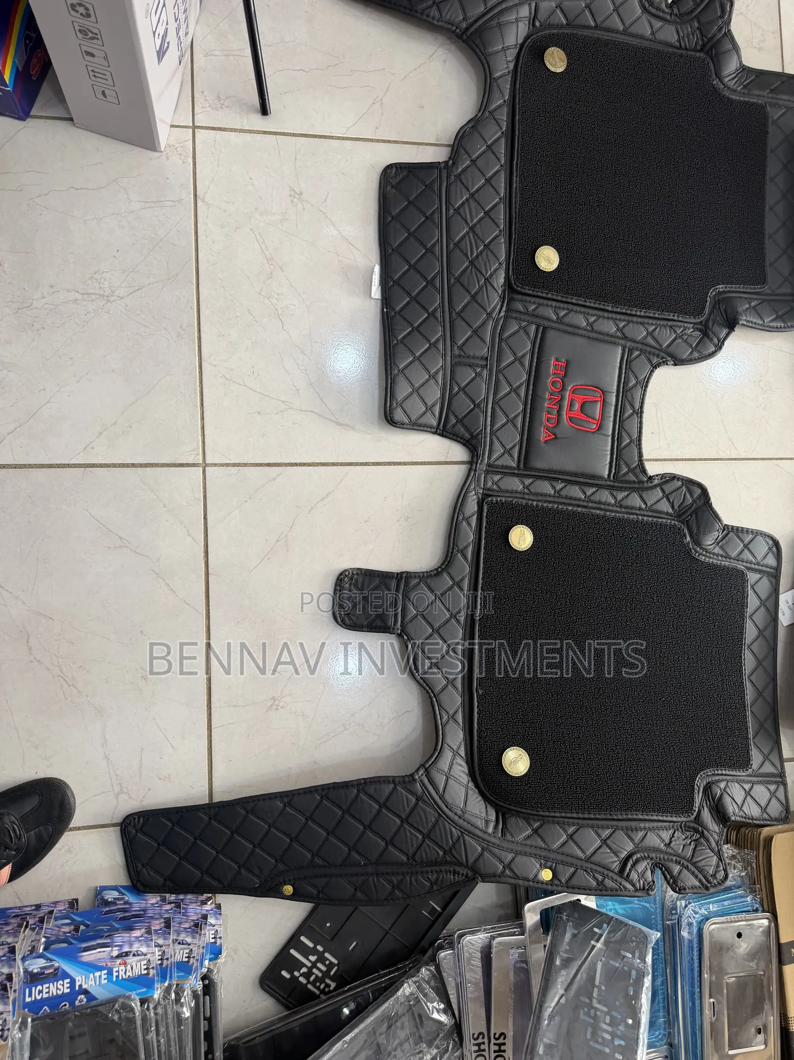 Honda CR-V 2023 to 2026 5D Premium Leather Floor Mat/Carpet