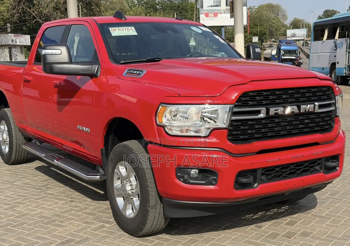 RAM 2500 Big Horn Crew Cab 4WD LB 2024 Red