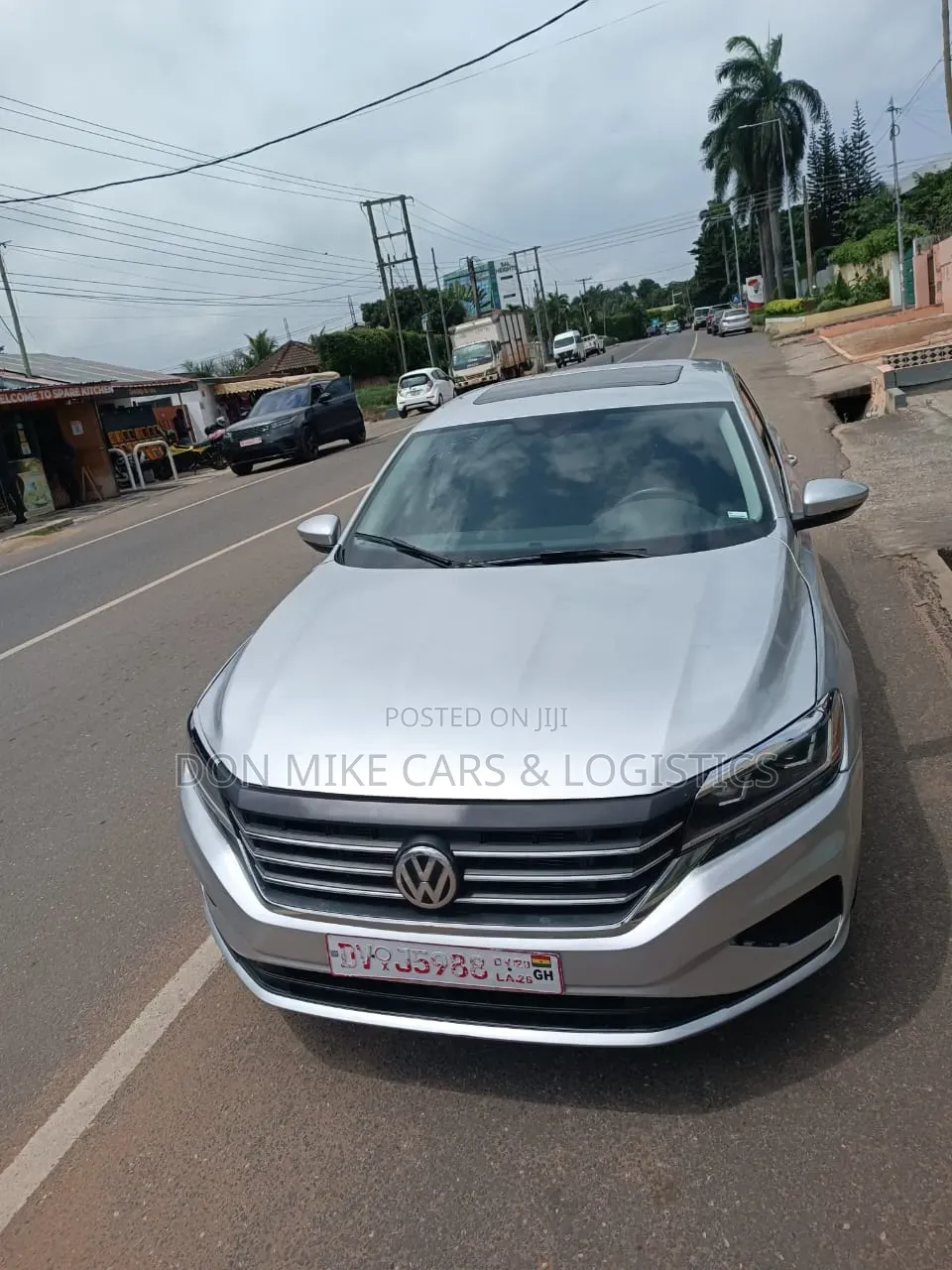 Volkswagen Passat 2021 Silver
