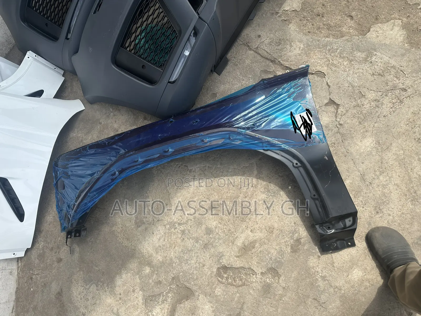 Toyota Land Cruiser Prado (LC250) Fender 2024,2025,2026