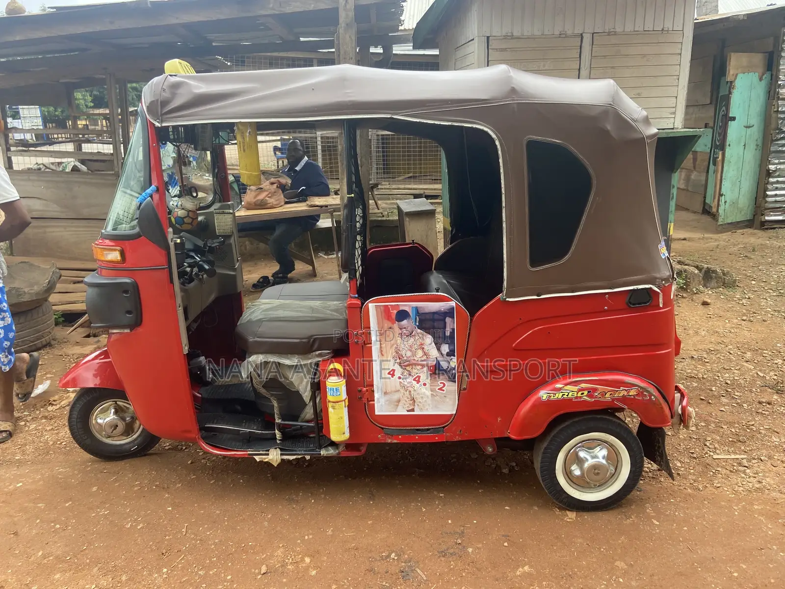 Bajaj RE 2026 Red