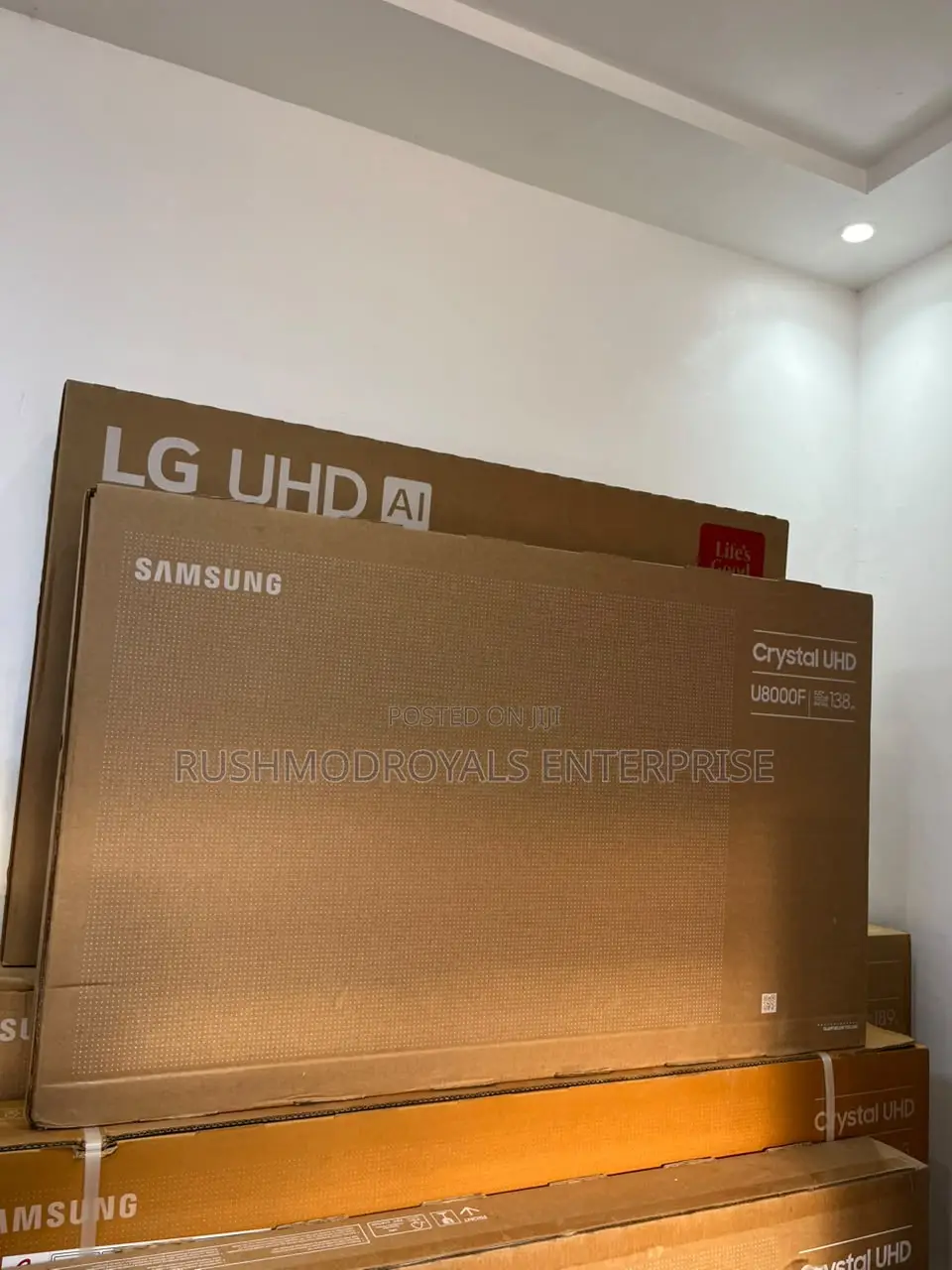 AFFORDABLE SAmsung 55" Class Crystal UHD U8000F Smart TV