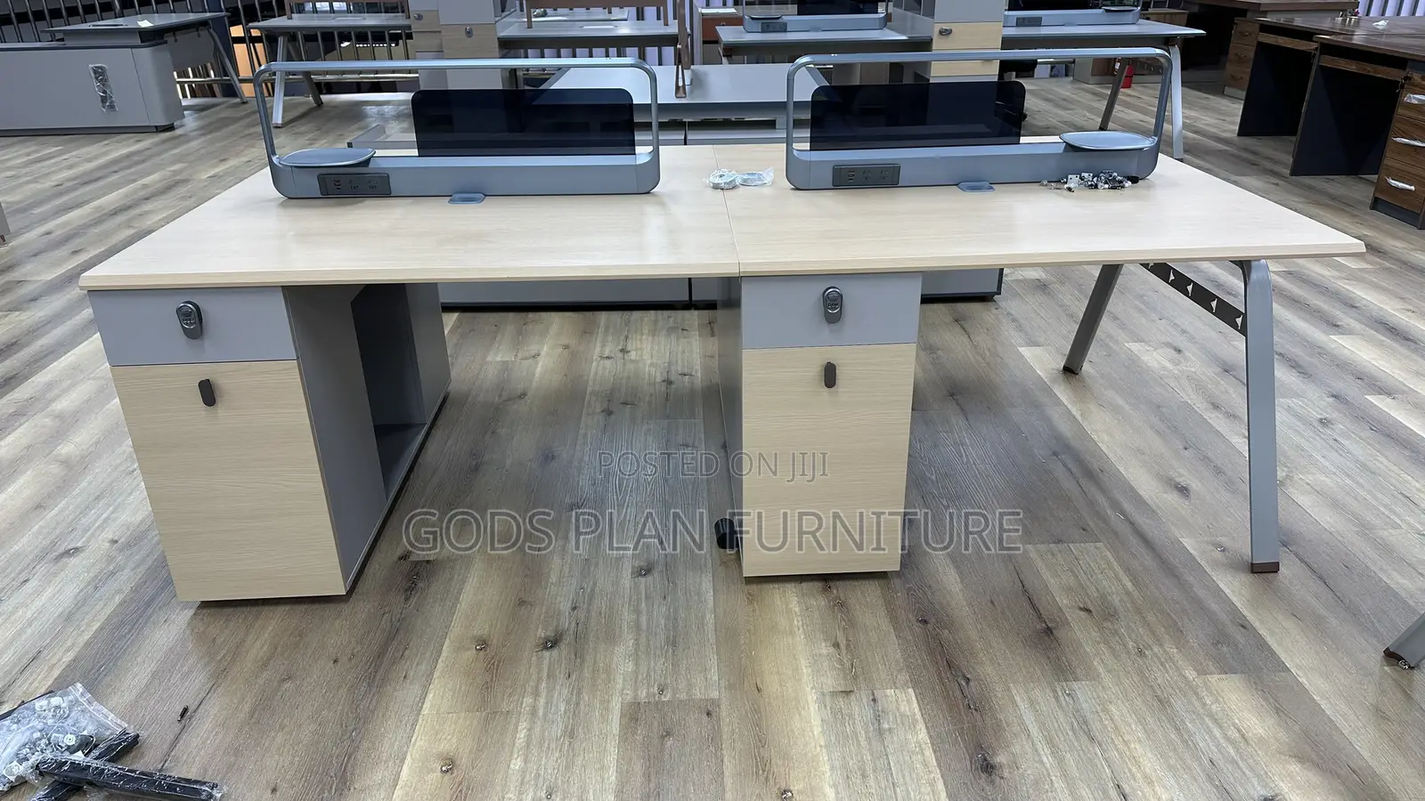 Workstation ( 5025B - 4)