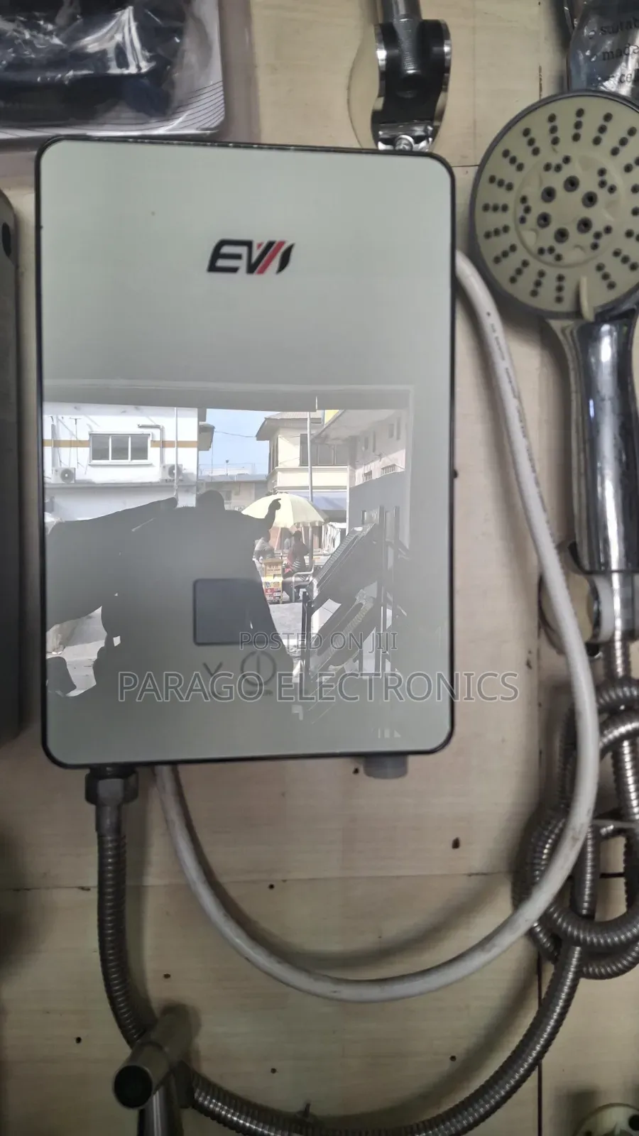 Evys Instant Water Heater