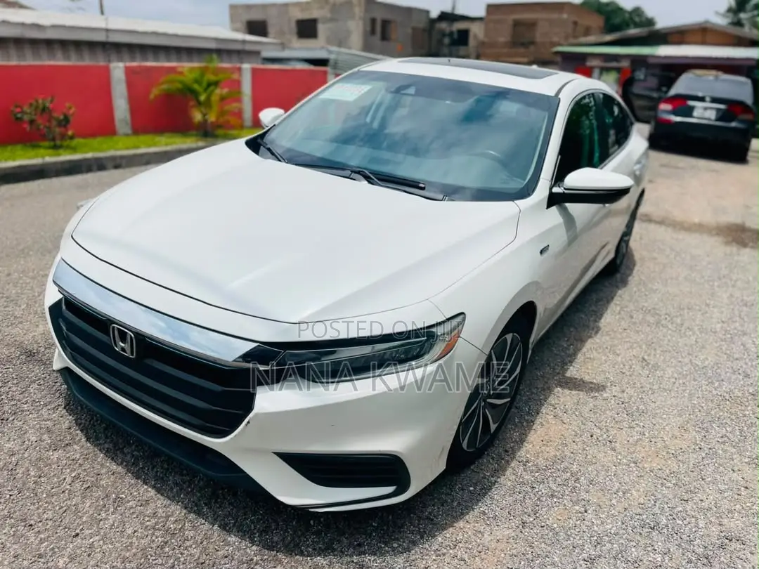 Honda Insight Touring 2019 White
