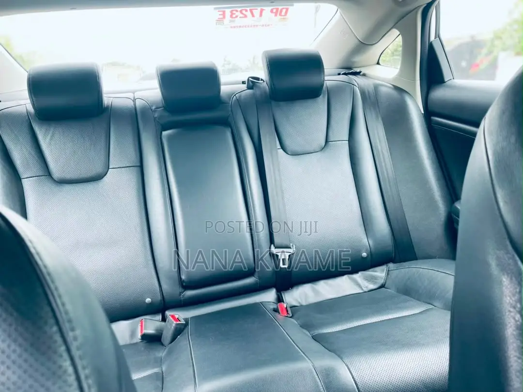 Honda Insight Touring 2019 White