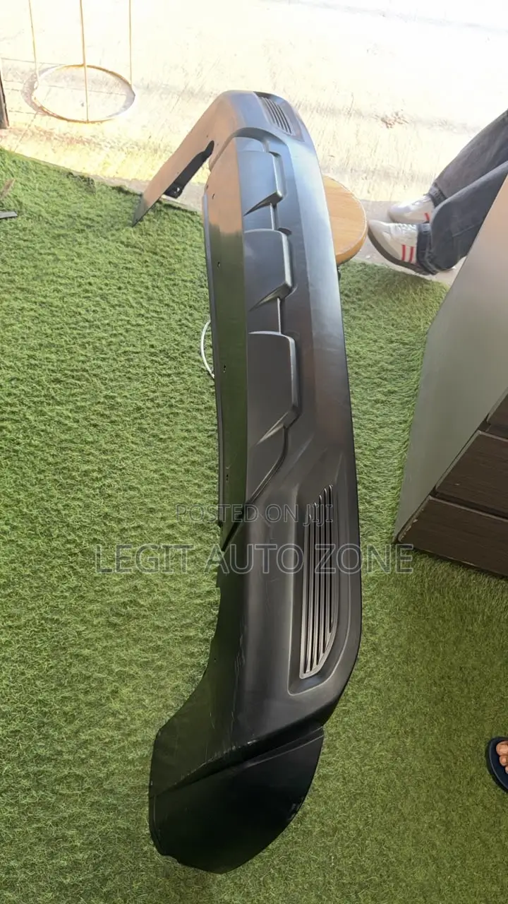 Mitsubishi Outlander 2022,2023,2024,2025, Back Bumper Lower Available