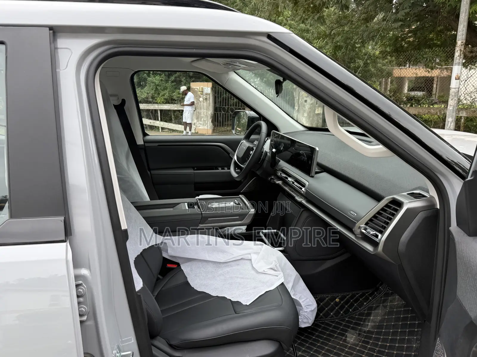 New Maxus T90 2025 Silver
