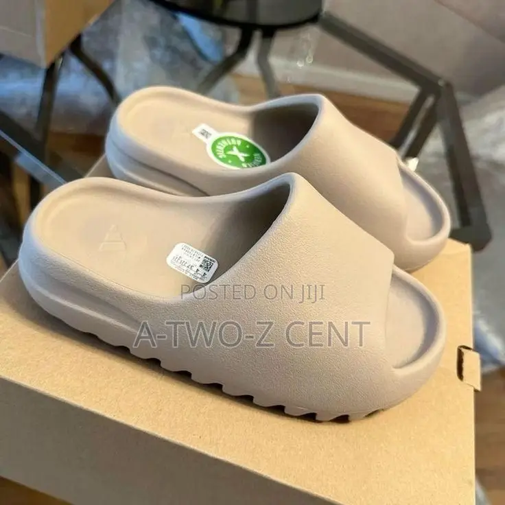 Adidas Yeezy Slides