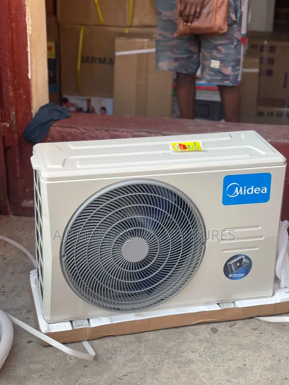 Midea 2.5hp Split Air-Conditioned