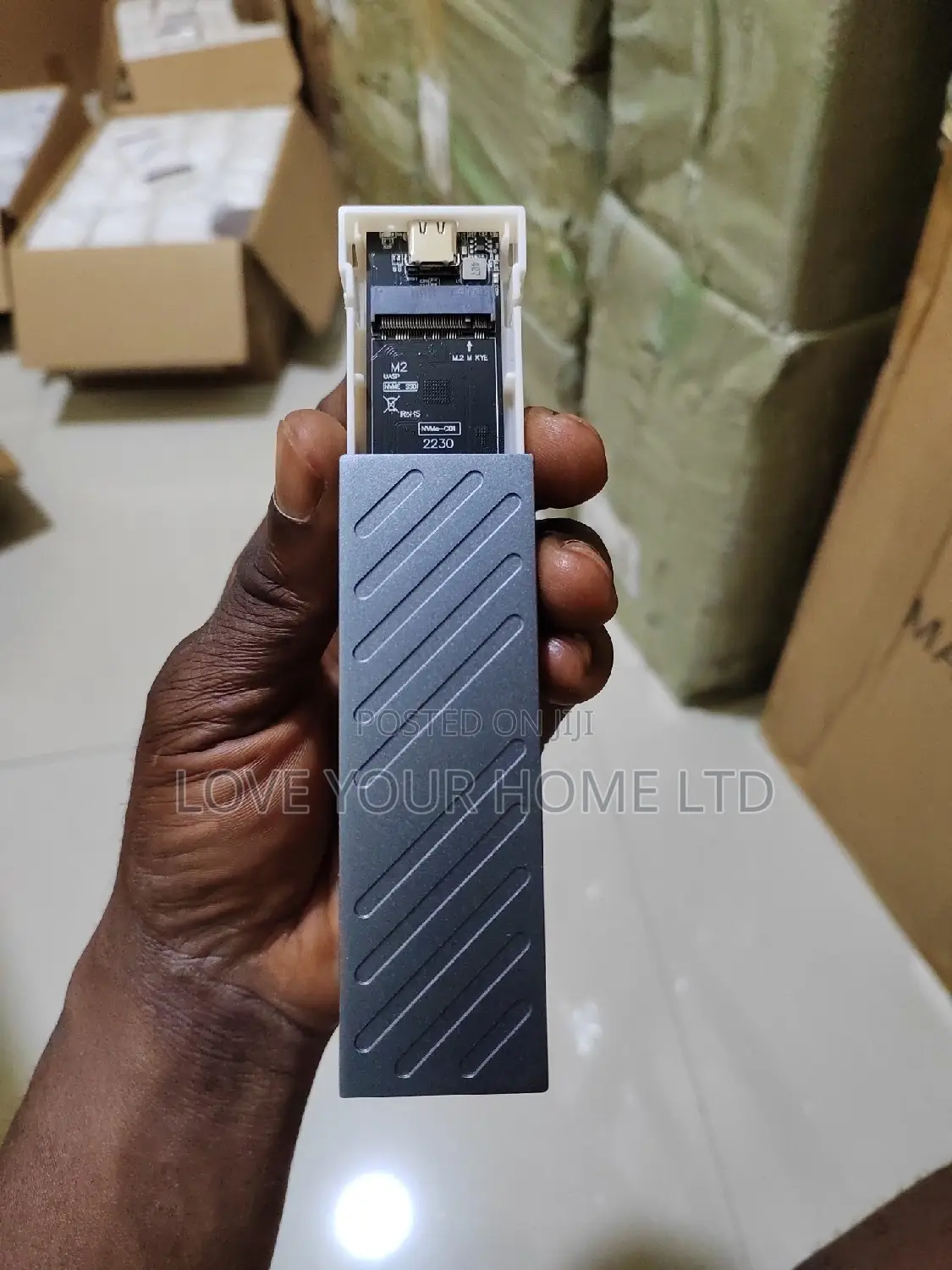 M.2 SSD Case/USB 3.1 Type-C Enclosure for NVMe NGFF M.2 SSD 6/10Gbps