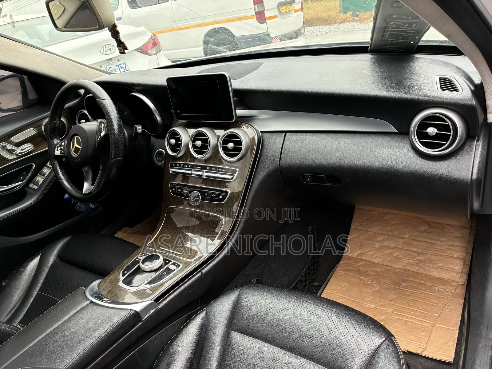 Mercedes-Benz C300 2016 White