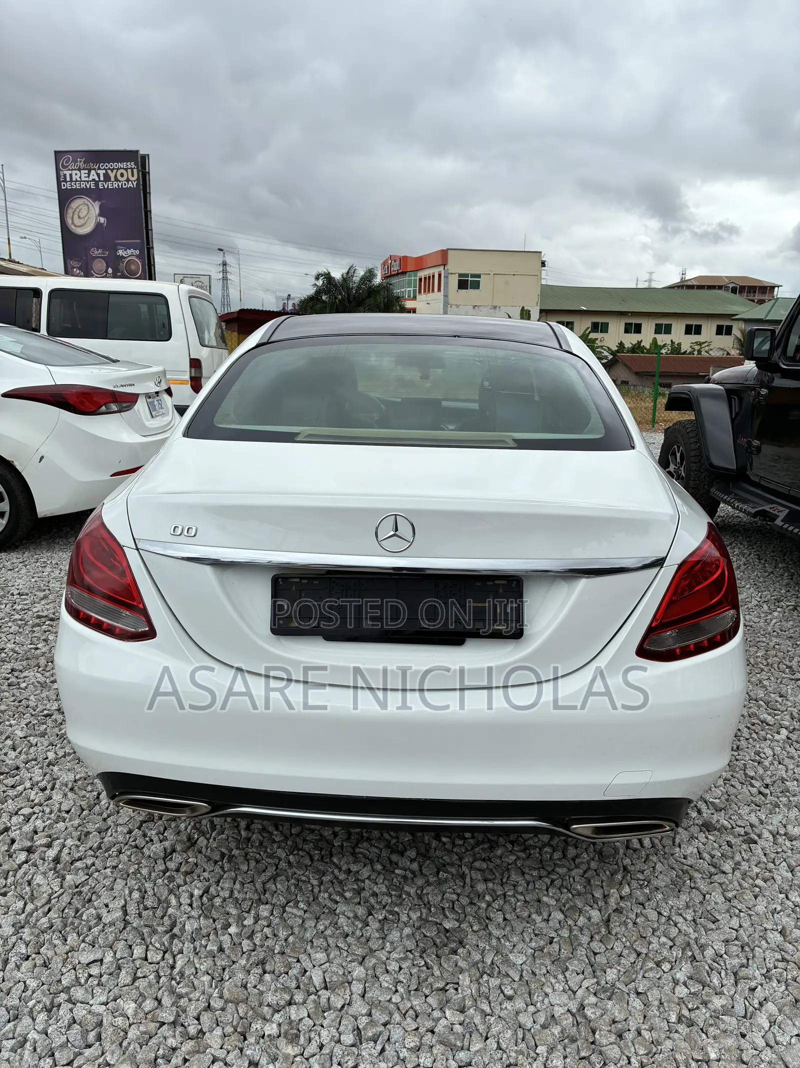 Mercedes-Benz C300 2016 White