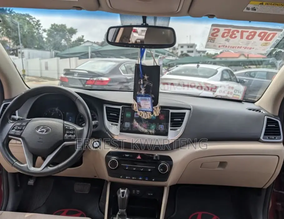 Hyundai Tucson 2017 Brown